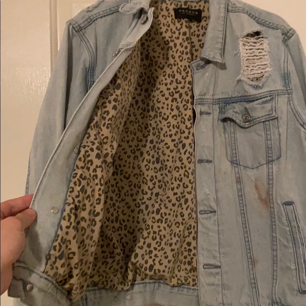 Jean jacket - Picture 2 of 4